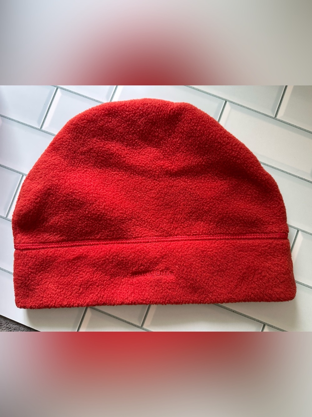 Patagonia Adults Size M Red Fleece Beanie Hat - Soft Warm Winter Cap